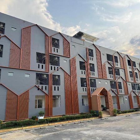 New Home Nakhon Chai Si Talat Amphoe Nakhon Chai Si Exterior foto